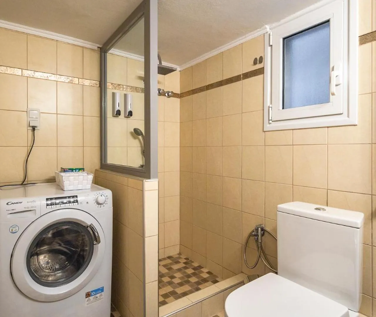P Deluxe Suites 4 Thessaloniki
