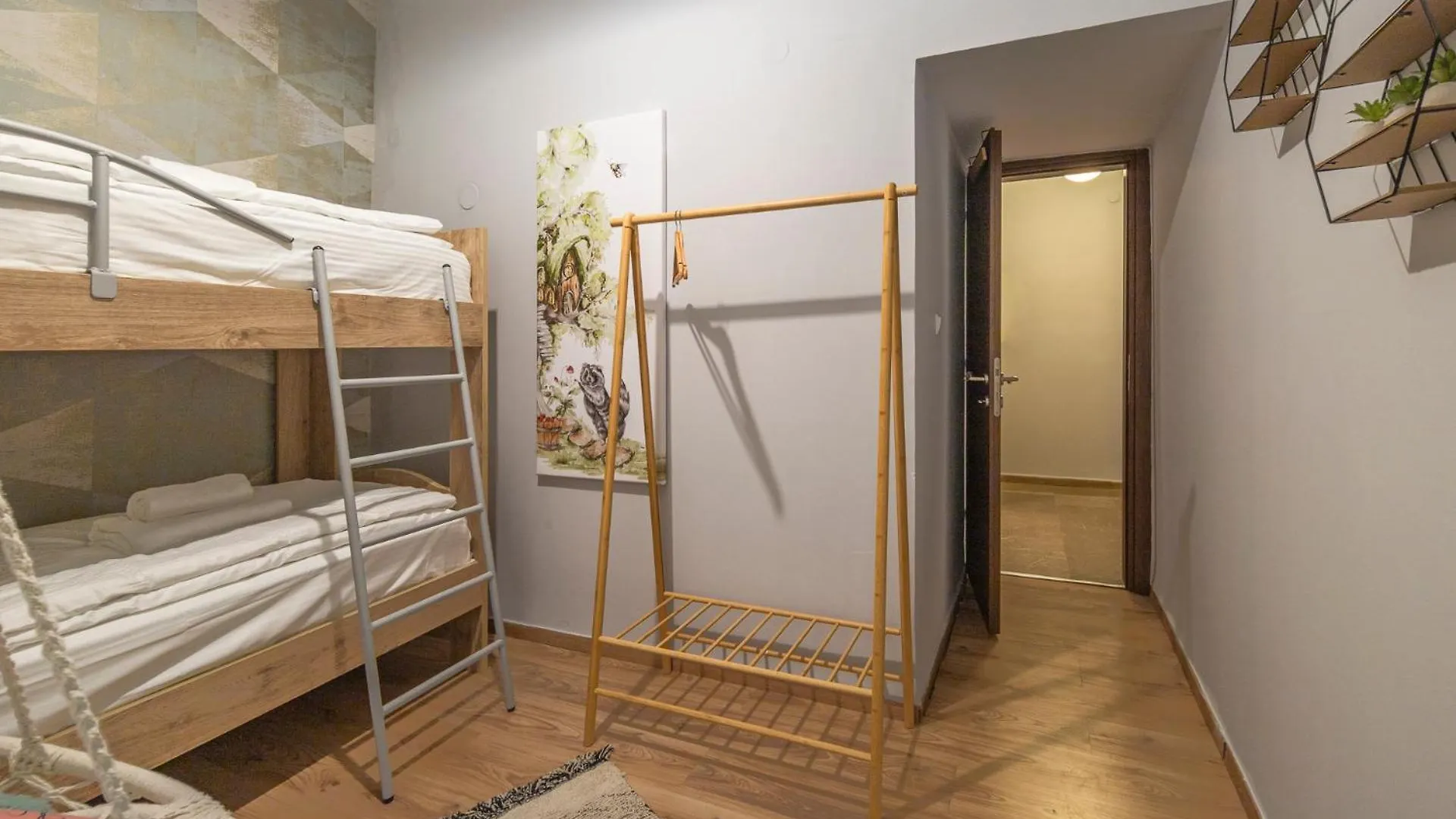 P Deluxe Suites 4 Thessaloniki Apartment